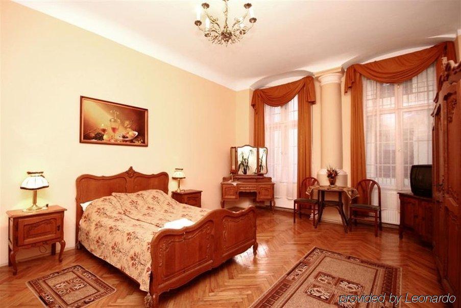 Pokoje Goscinne Rubens Krakau Zimmer foto