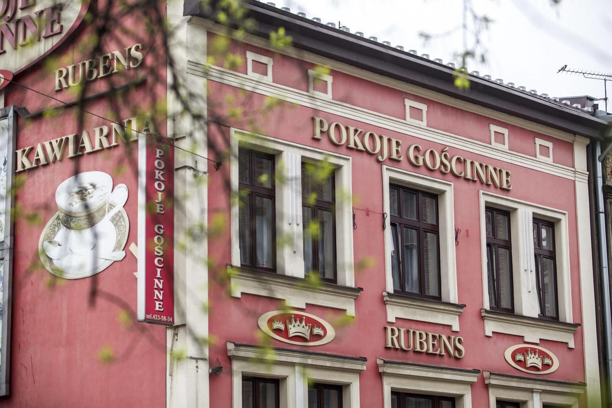 Pokoje Goscinne Rubens Krakau Exterior foto